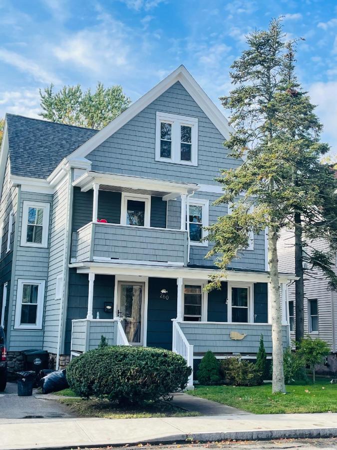 Delightful 2Br Apartment With Balcony - 15 Min From Mohegan Sun- Foxwoods Casinos & Mystic New London Buitenkant foto