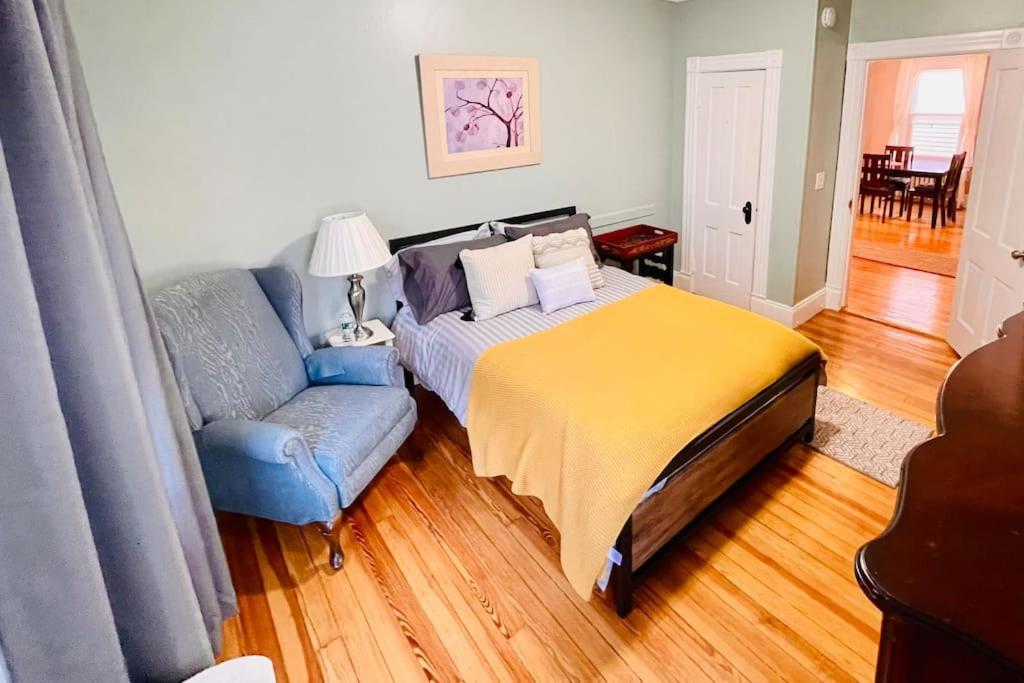 Delightful 2Br Apartment With Balcony - 15 Min From Mohegan Sun- Foxwoods Casinos & Mystic New London Buitenkant foto
