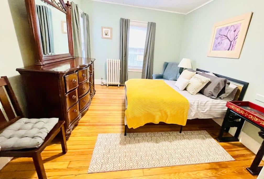 Delightful 2Br Apartment With Balcony - 15 Min From Mohegan Sun- Foxwoods Casinos & Mystic New London Buitenkant foto